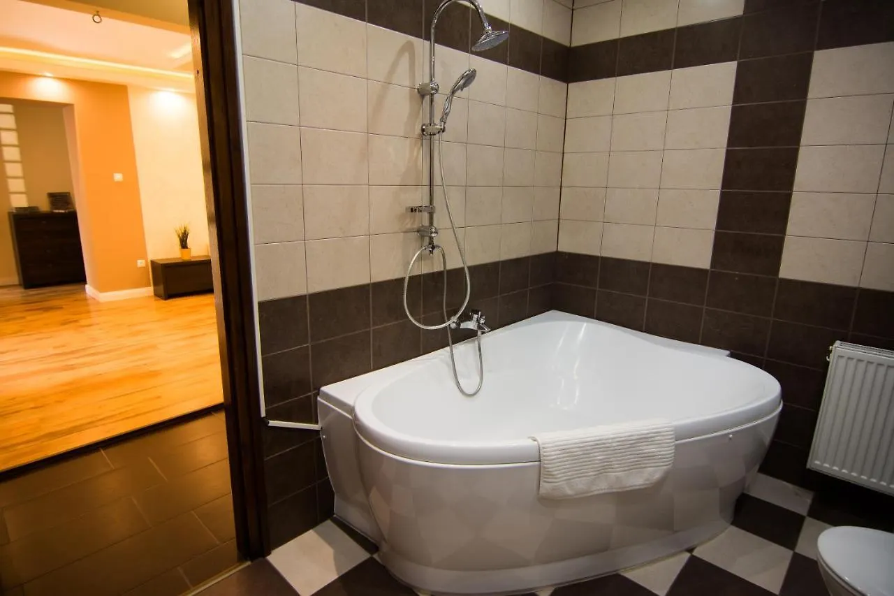 Cork Apartman Eger Apartment