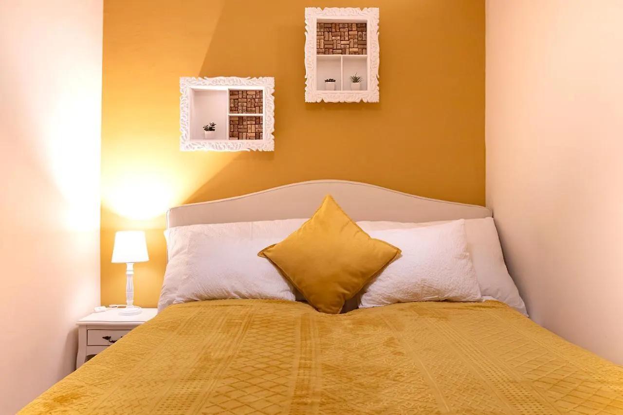 Cork Apartman 에게르 헝가리
