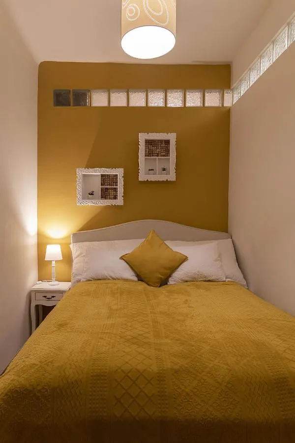 Cork Apartman Eger